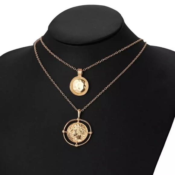 18K Gold Coin Pendant Double Chain Necklace - Picture 4 of 5